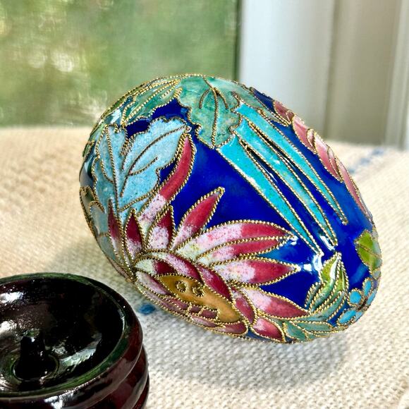 Vintage Cloisonné Enamel Egg with Floral Design on Wood Stand – 3” Tall - Picture 6 of 9